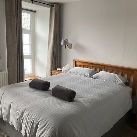 Ashes Seafood Restaurant Accommodation Dingle Ngoại thất bức ảnh